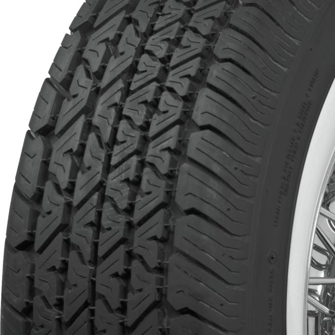 BFGoodrich Silvertown Radial Tire 2.25 Inch Whitewall 215/65R16 555765
