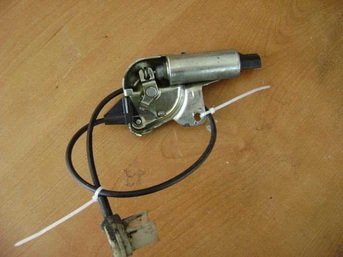 Camaro Hatch Release Solenoid, USED 1982-1992