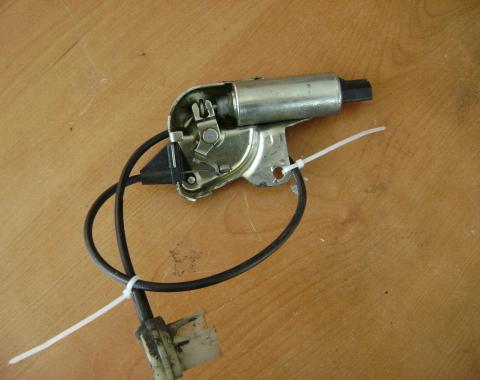 Camaro Hatch Release Solenoid, USED 1982-1992